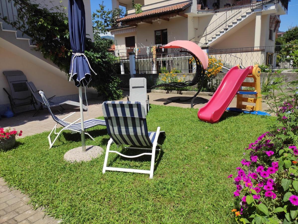 Il Nido Del Merlo Parcheggio E Giardino Verbania Eksteriør billede